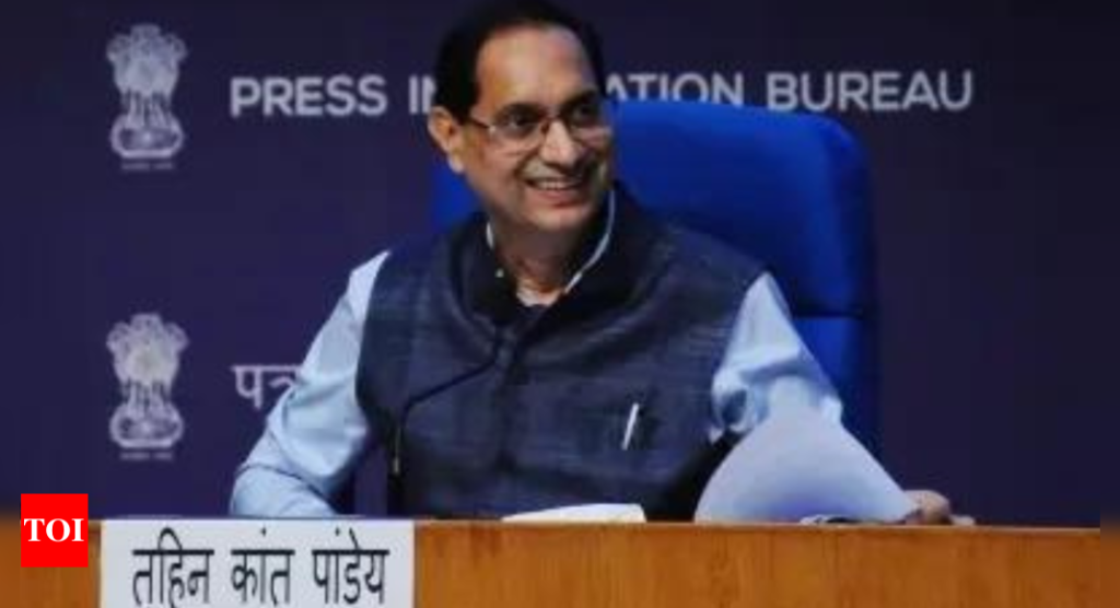 After private sector experiment, finance secretary Tuhin Kanta Pandey named Sebi chief - The Times of India