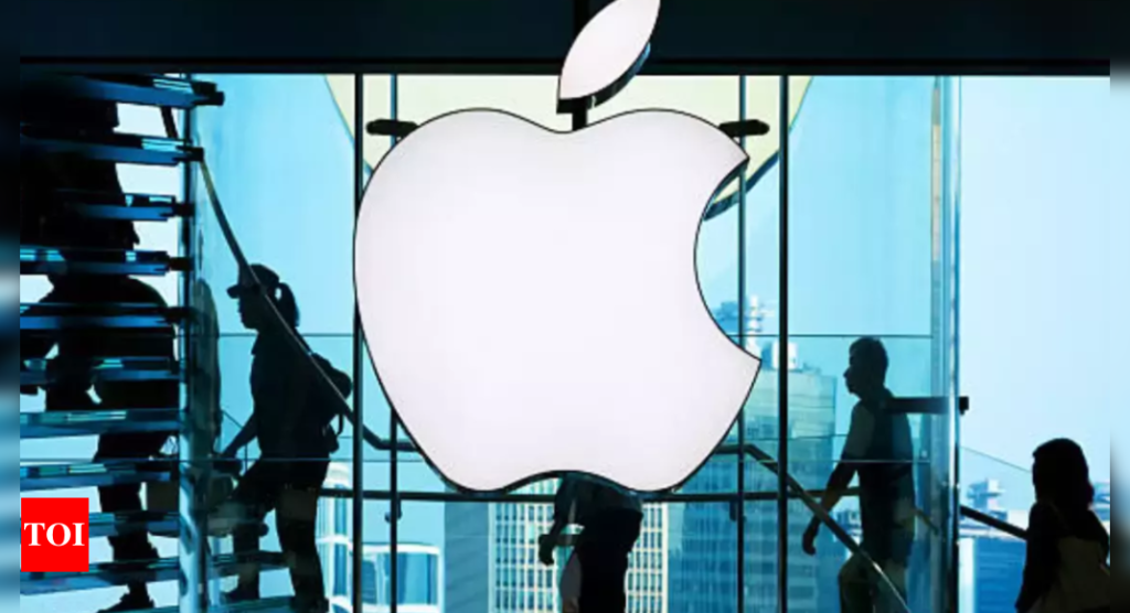 Apple to invest $500 Bn in US over next 4 years, plans AI factory in Texas and 20000 job - The Times of India